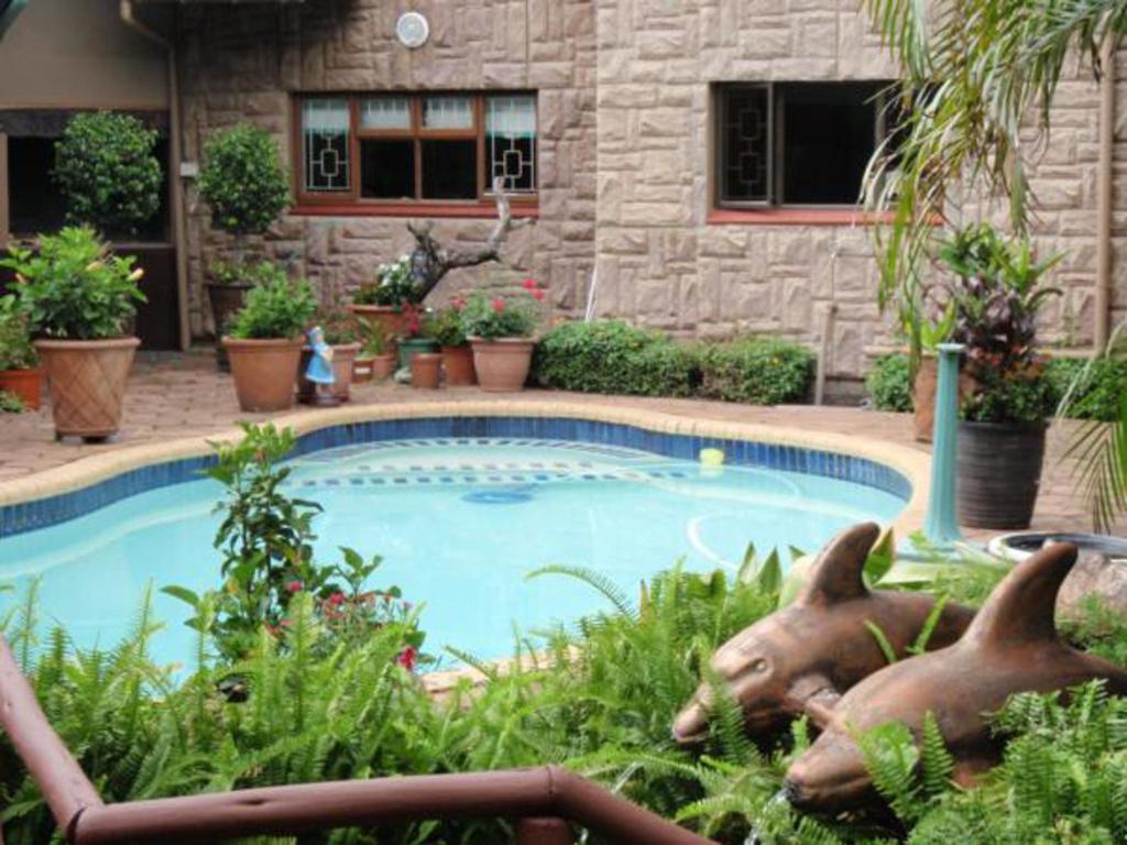 La Rochelle Inn Richards Bay Extérieur photo
