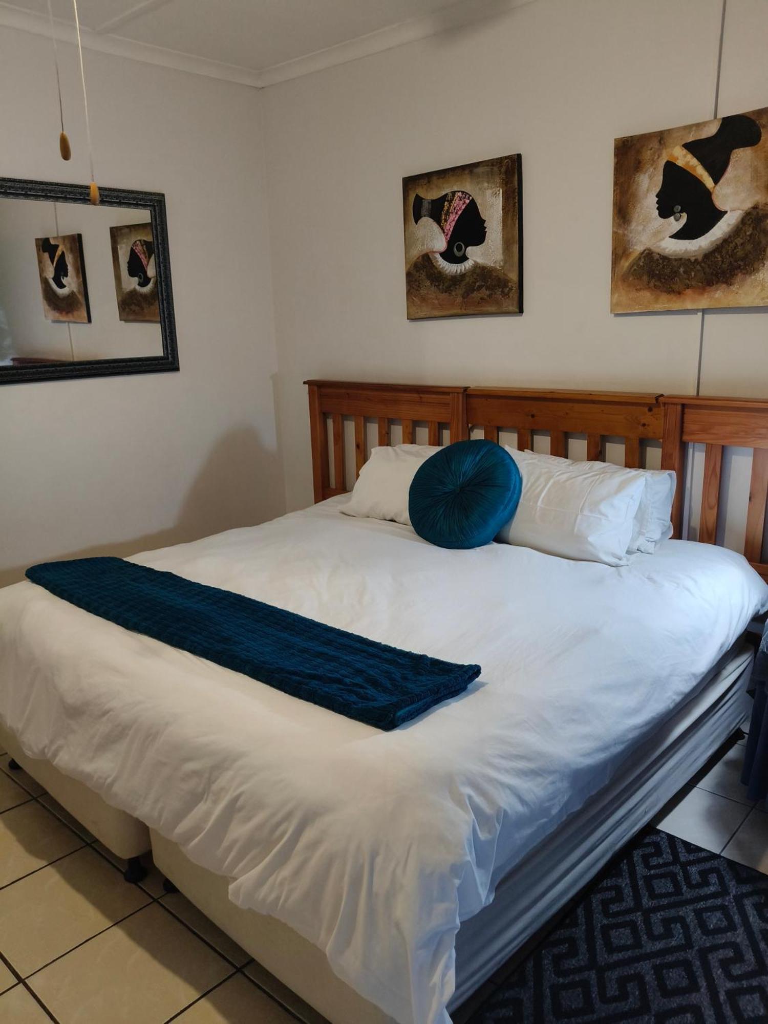 La Rochelle Inn Richards Bay Extérieur photo